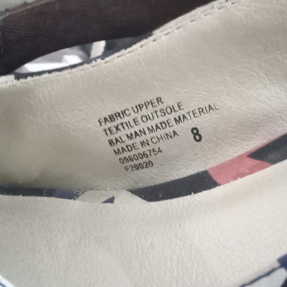 Vintage open toe heels 👠 - Picture 2 of 6